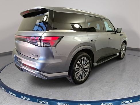 Certified 2025 INFINITI QX80 Sensory image 4