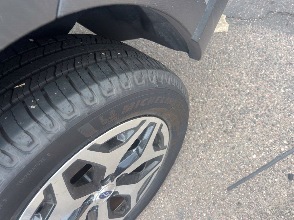 Used 2020 Subaru Forester Premium AWD/4WD image 8