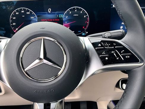 Used 2026 Mercedes-Benz GLA 250 4MATIC image 21