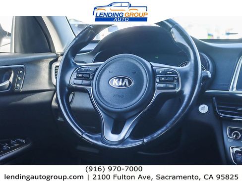 Used 2018 Kia Optima EX w/ Premium Package FWD image 14