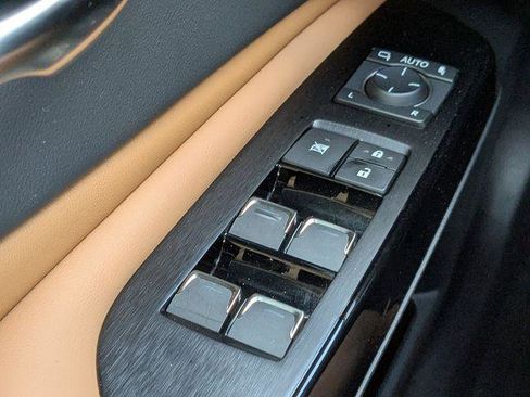 Certified 2025 Lexus ES 350 w/ Premium Package FWD image 23