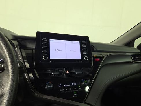 Used 2023 Toyota Camry LE FWD image 17