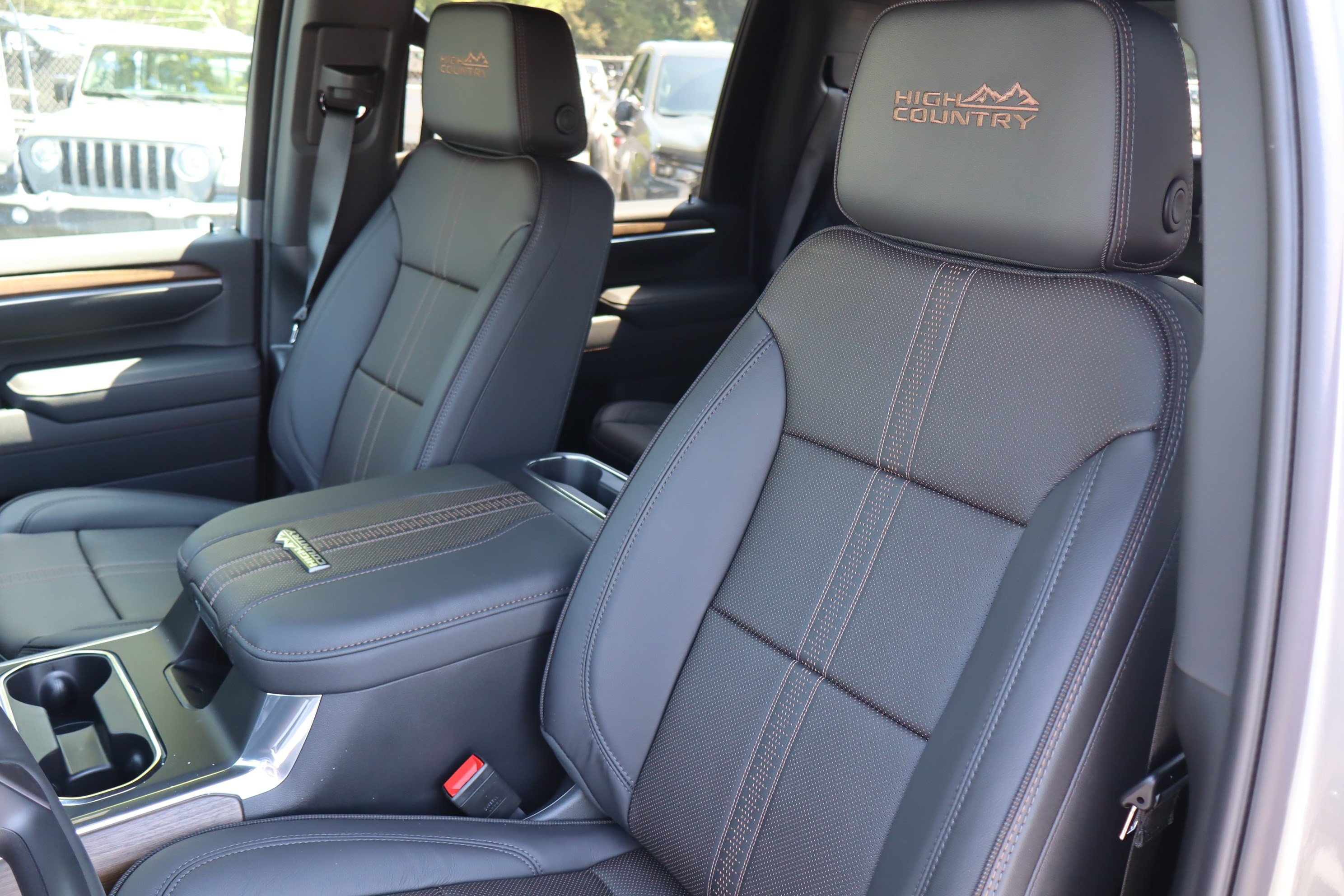 New 2026 Chevrolet Silverado 2500 High Country w/ High Country Premium Package AWD/4WD image 16