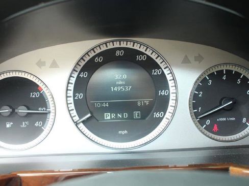 Used 2012 Mercedes-Benz GLK 350 2WD image 23