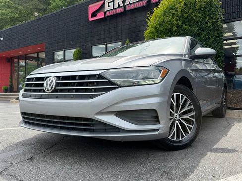 Used 2020 Volkswagen Jetta FWD image 2