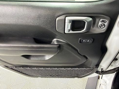 Used 2020 Jeep Wrangler Unlimited Sport S image 11