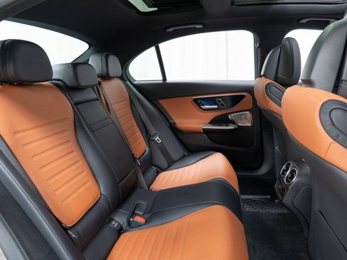 Certified 2024 Mercedes-Benz C 43 AMG 4MATIC Sedan image 25