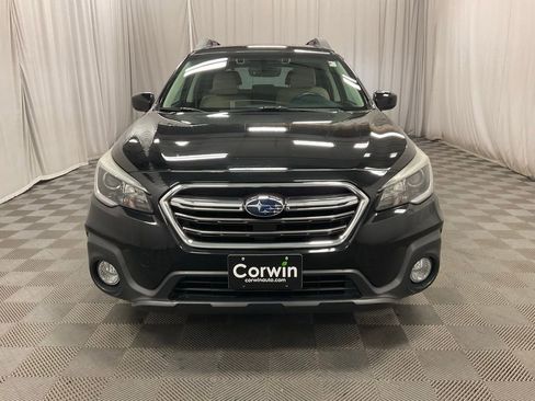 Used 2019 Subaru Outback 2.5i Premium image 7