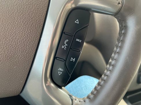 Used 2012 GMC Sierra 2500 SLT w/ SLT Convenience Package image 33