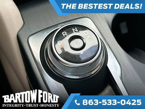 Used 2022 Ford Escape SEL image 17