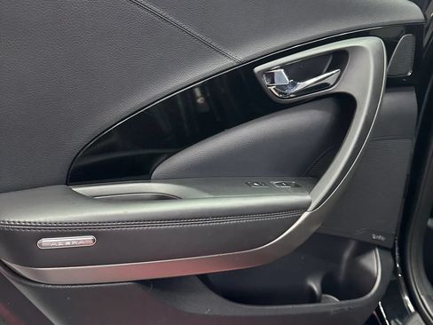Used 2017 Hyundai Azera FWD image 26