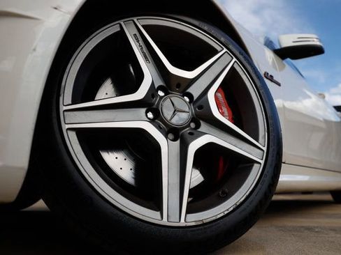 Used 2013 Mercedes-Benz C 63 AMG Sedan w/ AMG Development Pkg image 34