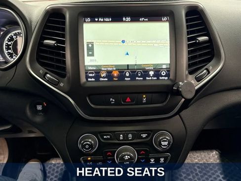 Used 2021 Jeep Cherokee Trailhawk w/ Sun, Sound & Nav Group AWD/4WD image 16