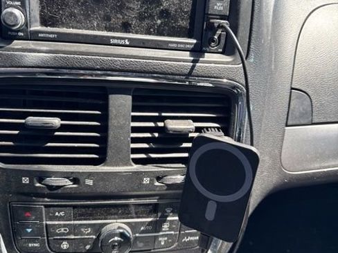 Used 2019 Dodge Grand Caravan GT FWD image 22