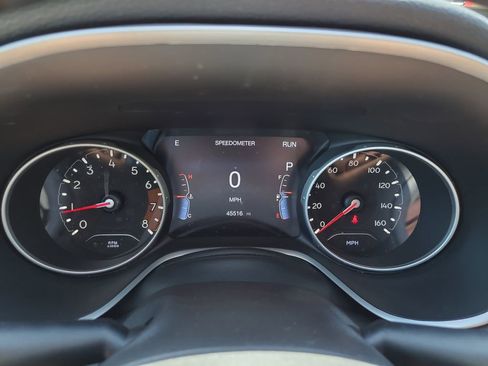Used 2018 Jeep Compass Limited w/ Safe & Security Group AWD/4WD image 29