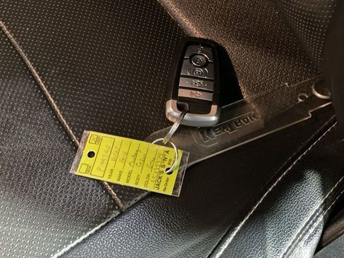 Used 2020 Ford Mustang Premium RWD image 19