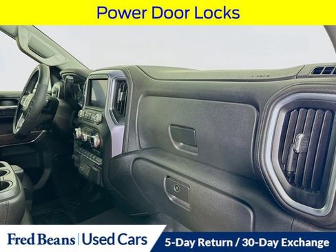 Used 2019 GMC Sierra 1500 SLT w/ X31 Off-Road Package AWD/4WD image 34