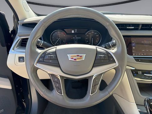 Used 2024 Cadillac XT5 Premium Luxury FWD image 21