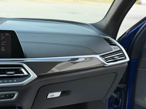 Used 2021 BMW X5 M w/ Executive Package image 40