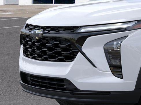 New 2026 Chevrolet Trax LT w/ Driver Confidence Package FWD image 14