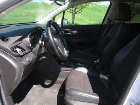 Certified 2021 Buick Encore Preferred w/ Safety Package image 3