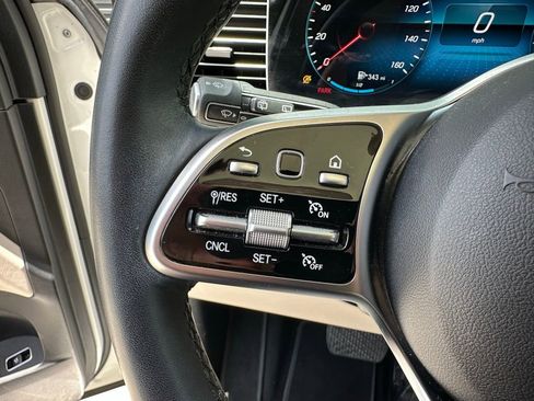 Used 2023 Mercedes-Benz GLE 450 4MATIC image 18