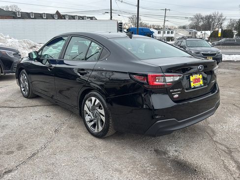 Used 2025 Subaru Legacy Limited image 7