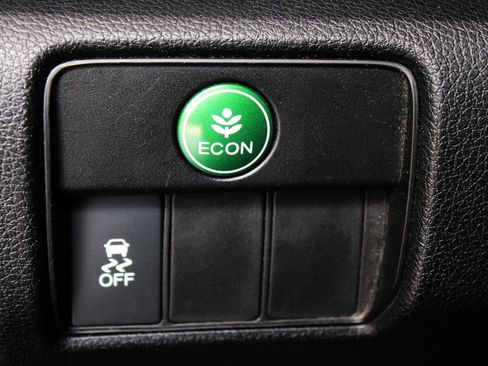 Used 2015 Honda Accord Sport image 24