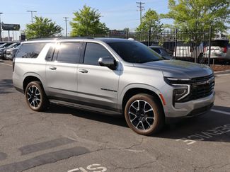 Used 2025 Chevrolet Suburban RST w/ Comfort Package video 2