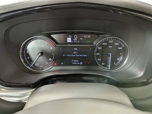 Certified 2024 Cadillac XT5 Premium Luxury AWD/4WD image 4