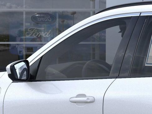 New 2025 Ford Escape SE FWD image 20