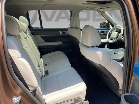 New 2024 Hyundai Santa Fe Limited image 3