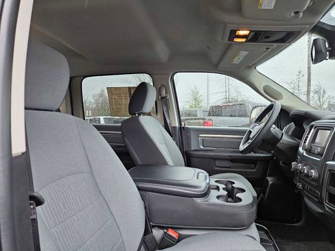 Used 2023 RAM 1500 Classic SLT image 11