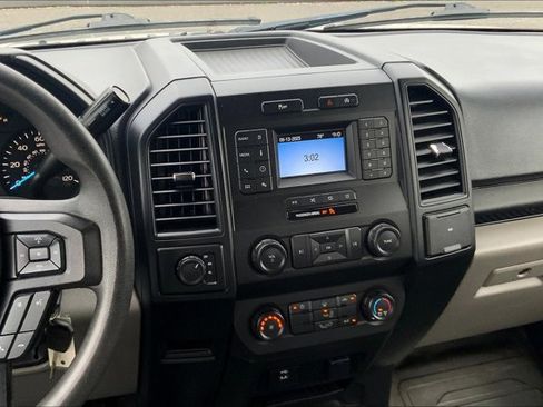 Used 2020 Ford F150 XL image 5