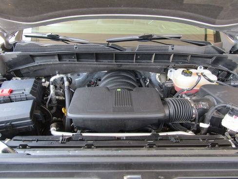 Used 2025 GMC Sierra 1500 SLT AWD/4WD image 33