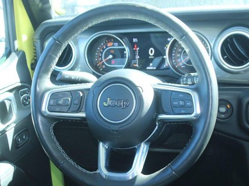 Used 2023 Jeep Wrangler Unlimited Sahara w/ Cold Weather Group image 14