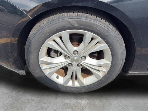 Used 2014 Chevrolet Impala LT w/ Convenience Package FWD image 10