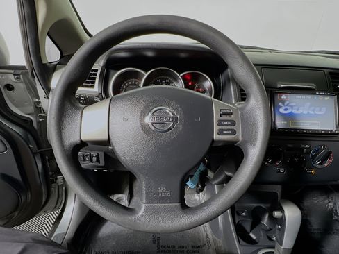 Used 2012 Nissan Versa 1.8 S w/ Plus Pkg FWD image 17