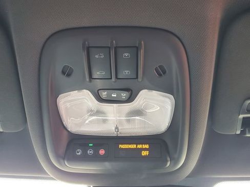 Certified 2023 Chevrolet TrailBlazer RS w/ Sun and Liftgate Package image 38