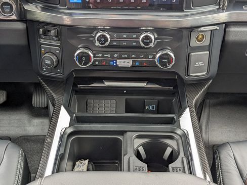 New 2024 Ford F250 Lariat w/ Lariat Ultimate Package image 20