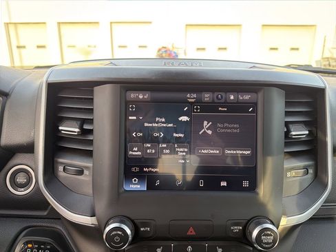 Used 2022 RAM 1500 Big Horn image 23