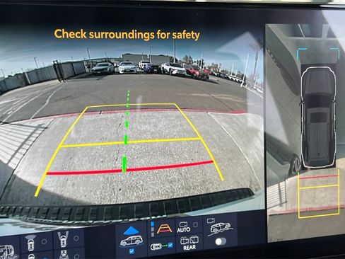 Certified 2025 Toyota 4Runner TRD Off-Road Premium image 21