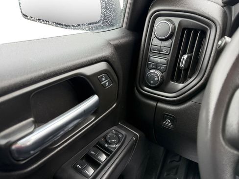 Used 2024 Chevrolet Silverado 1500 W/T w/ WT Fleet Convenience Package AWD/4WD image 17