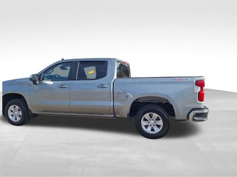 Used 2025 Chevrolet Silverado 1500 LT image 12