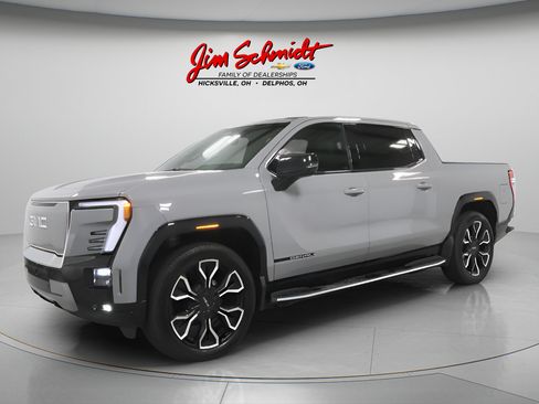 Used 2025 GMC Sierra EV Denali AWD/4WD image 2