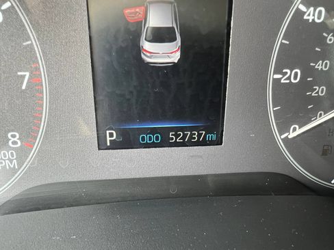 Used 2023 Toyota Corolla LE FWD image 17