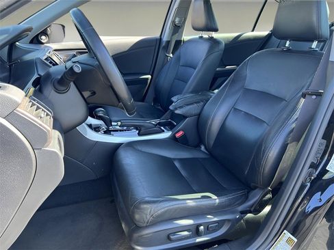 Used 2016 Honda Accord EX-L image 9