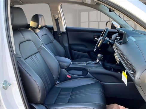 New 2026 Honda HR-V EX-L image 11