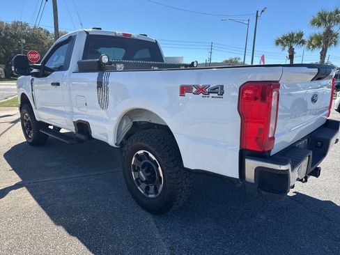 Used 2024 Ford F250 XL w/ FX4 Off-Road Package image 7