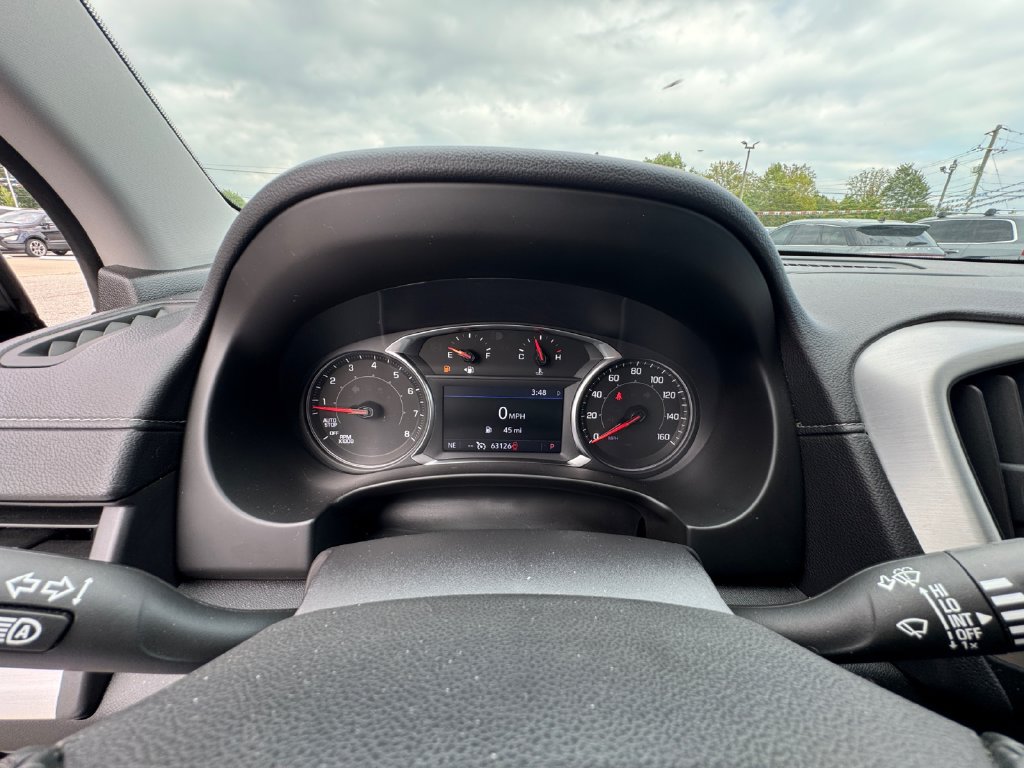 Used 2024 GMC Terrain SLT AWD/4WD image 24